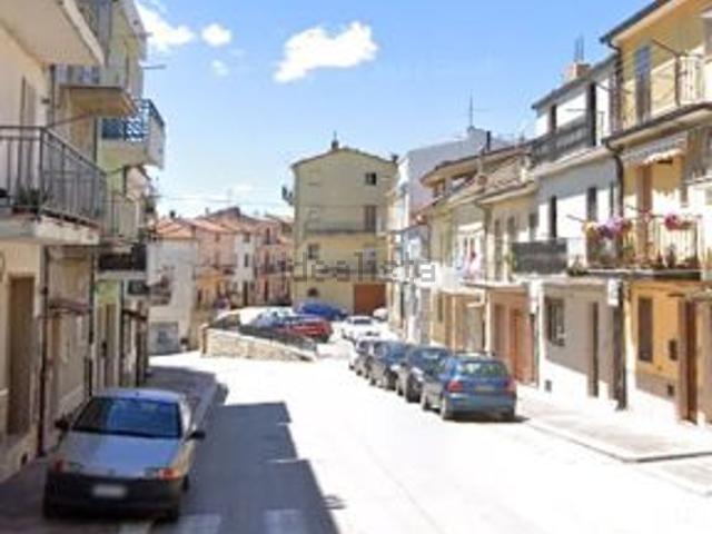 Appartamento in vendita di 243 m² in Via Cairoli
