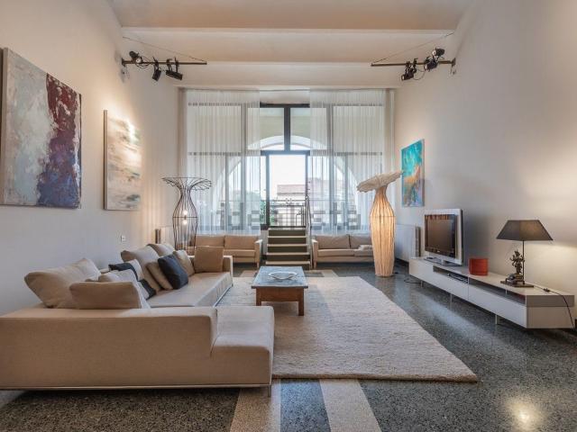 Appartamento in vendita di 244 m²