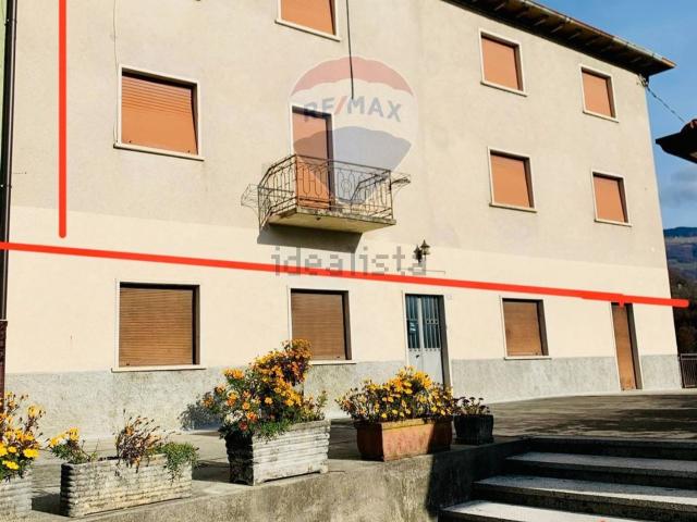 Appartamento in vendita di 244 m² in Via Ca&apos  Casetti, 24