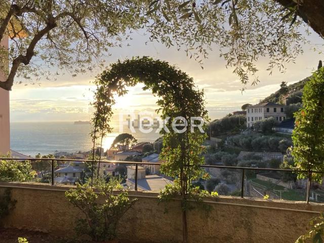 Appartamento in vendita di 244 m² in Via alla Bossola, 42
