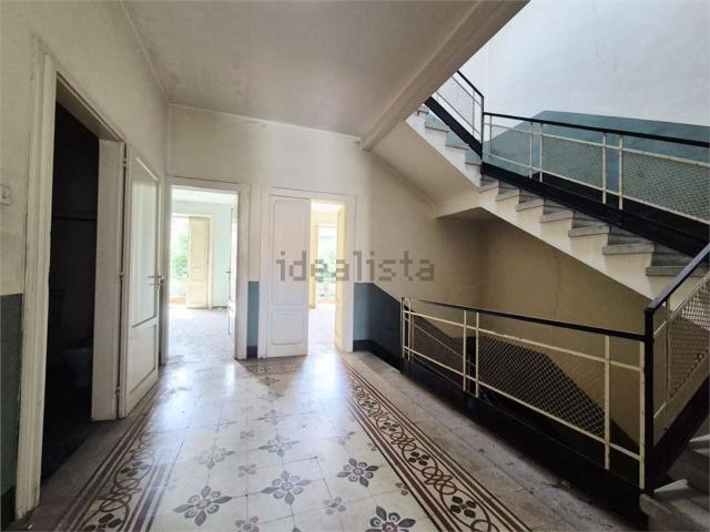 Appartamento in vendita di 244 m² in Via Roma, 1
