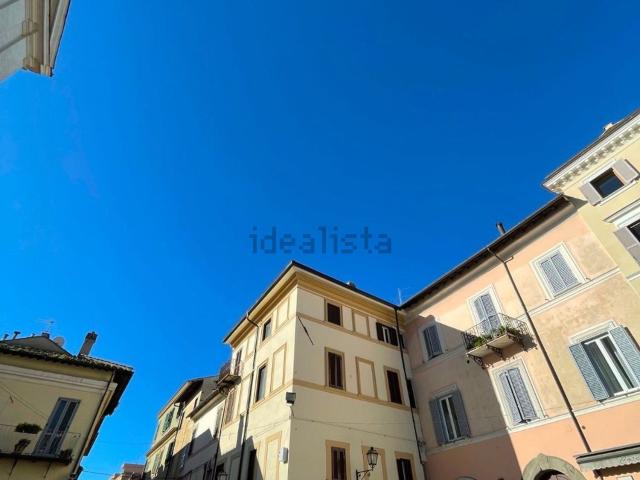 Appartamento in vendita di 244 m² in Corso della Repubblica, 2