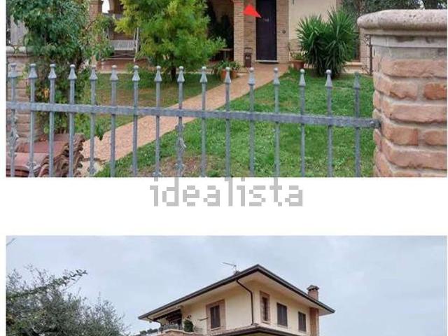 Appartamento in vendita di 245 m² in Via G. Villa, 216