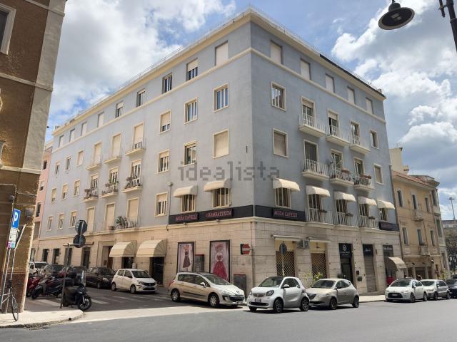 Appartamento in vendita di 237 m² in Via Domenico Millelire, 1