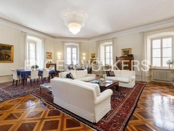 Appartamento in vendita di 245 m² in Piazza Alberto & Kathleen Casali, 1