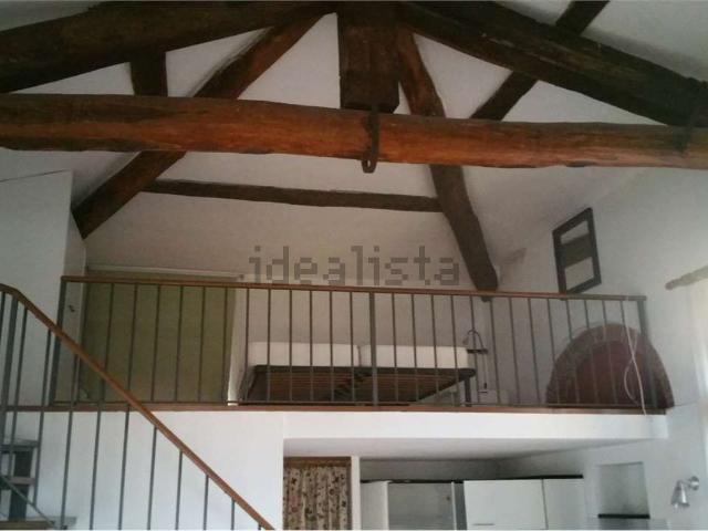 Appartamento in vendita di 245 m² in Piazza dell&apos Erbe