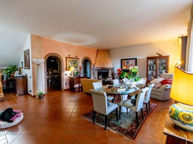Appartamento in vendita di 246 m²