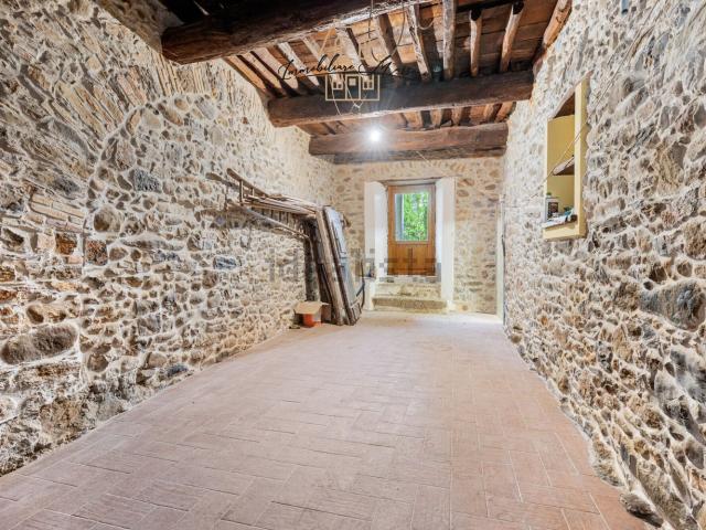 Appartamento in vendita di 246 m² in Via del Centro, 24