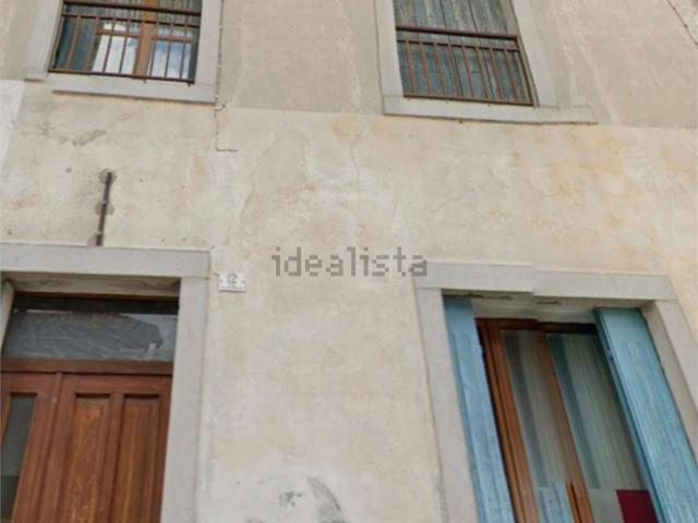 Appartamento in vendita di 246 m² in Via Padre Marco, 12