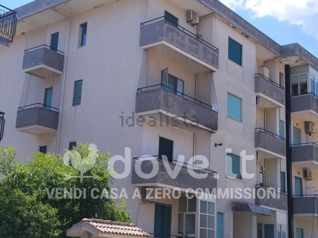 Appartamento in vendita di 247 m² in Via Ernesto Che Guevara, 9