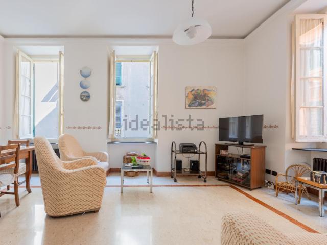 Appartamento in vendita di 248 m² in Via Caffaro, 13