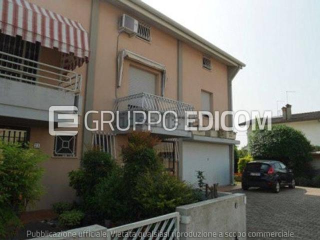 Appartamento in vendita di 193 m² in Via San Lazzaro