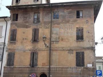 Appartamento in vendita di 248 m² in Piazzale Domenico Gazzadi, 2