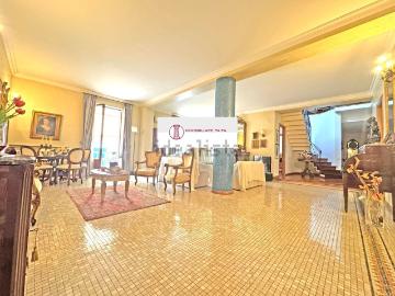 Appartamento in vendita di 249 m² in Piazza Mentana, 7