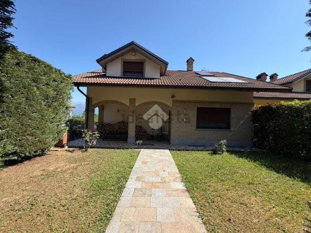 Appartamento in vendita di 250 m² in Via Coazze