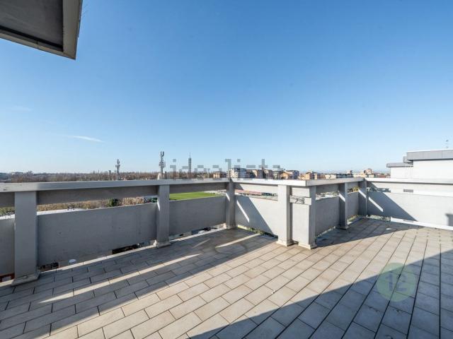 Appartamento in vendita di 250 m² in Via Carlo Marx, 71
