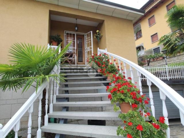 Appartamento in vendita di 250 m² in Via Achillini, 5