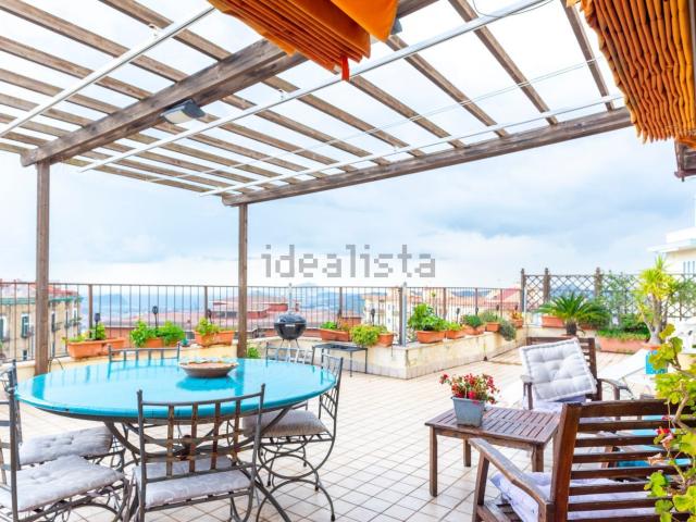 Appartamento in vendita di 250 m² in Via Alessandro Manzoni