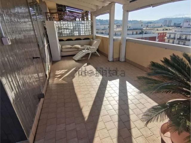 Appartamento in vendita di 250 m² in Via Giulio Mazzarino, 12