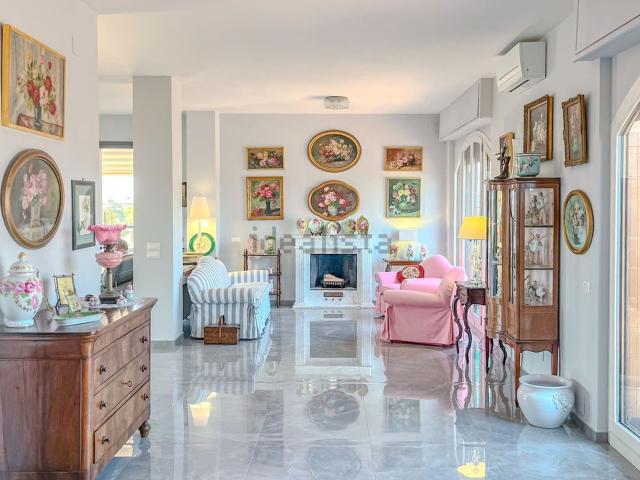 Appartamento in vendita di 250 m² in Via Giuseppe Garibaldi