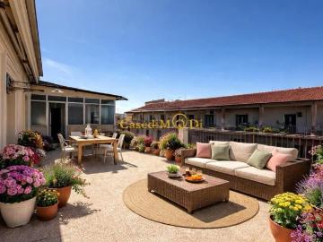 Appartamento in vendita di 250 m² in Via Grande, 57123