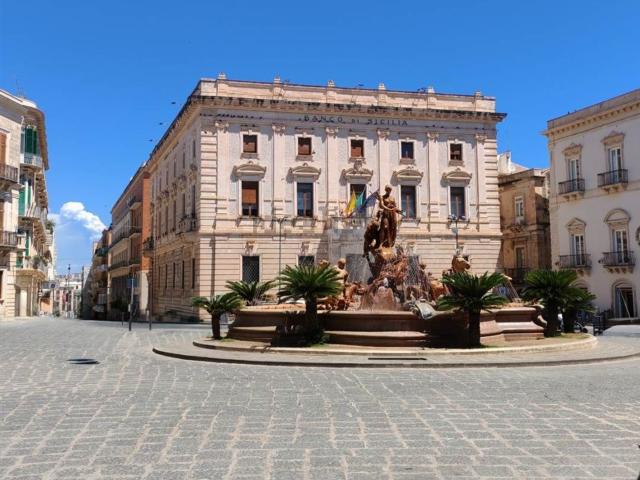 Appartamento in vendita di 250 m² in Via Domenico Scinà