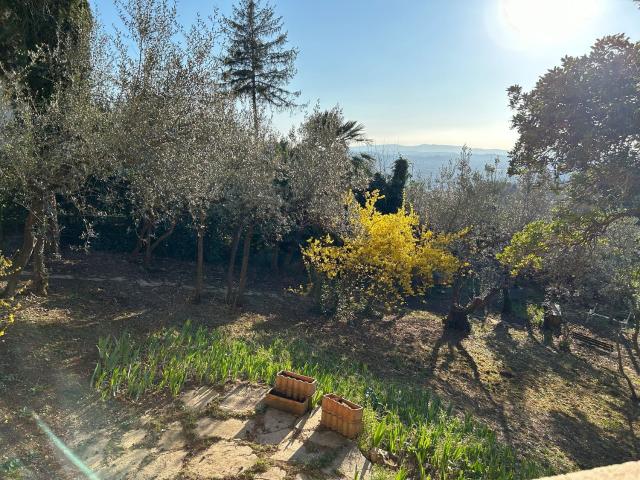 Appartamento in vendita di 250 m² in Via dei Cioli