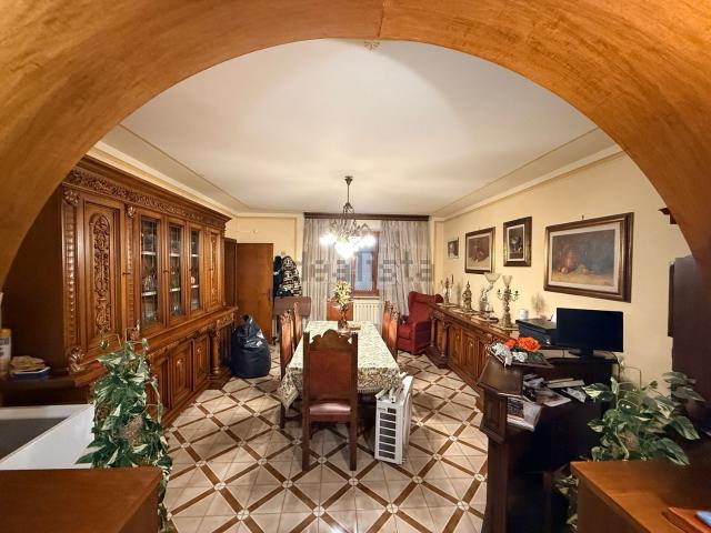 Appartamento in vendita di 250 m² in Via del Castellare