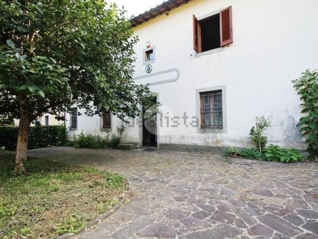 Appartamento in vendita di 250 m² in Via di Migliana, 29