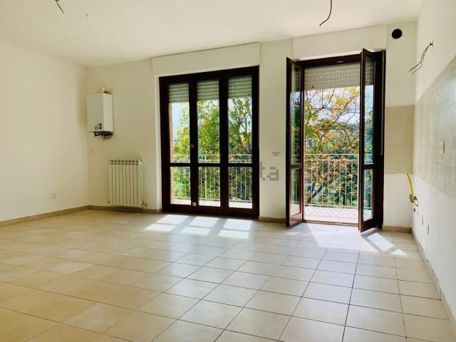 Appartamento in vendita di 250 m² in Via Fratelli Ottaviani