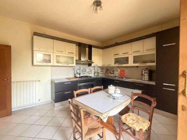 Appartamento in vendita di 250 m² in Via Isola di Lero