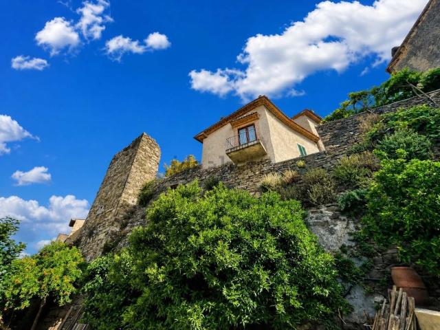Appartamento in vendita di 250 m² in Via Italia in Montemerano, 2
