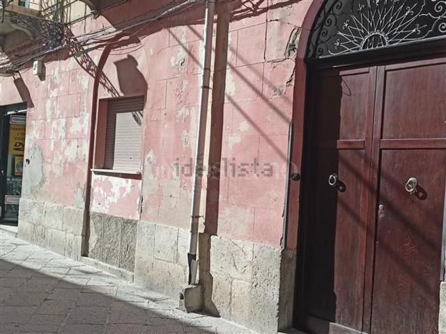 Appartamento in vendita di 250 m² in Via Mercè