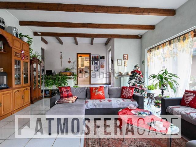 Appartamento in vendita di 250 m² in Via Monte Grappa, 15
