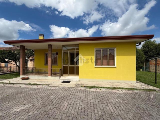 Appartamento in vendita di 250 m² in Via Nazario Sauro, 300