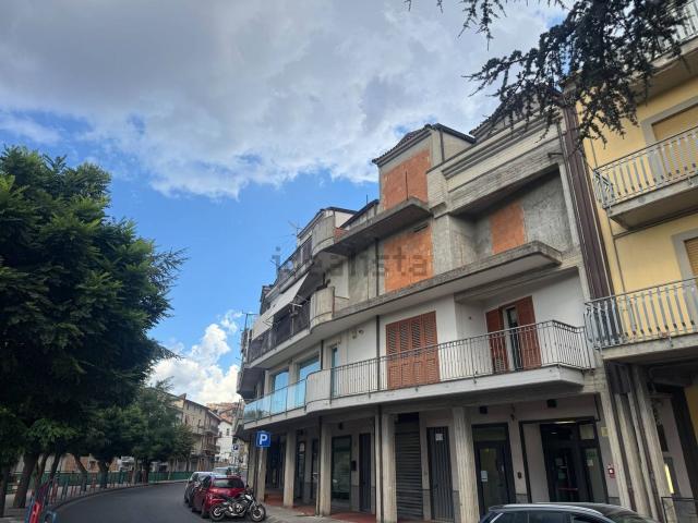 Appartamento in vendita di 250 m² in Via Nazionale, 34
