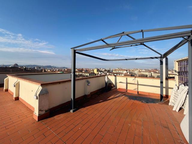 Appartamento in vendita di 250 m² in Via San Gallo