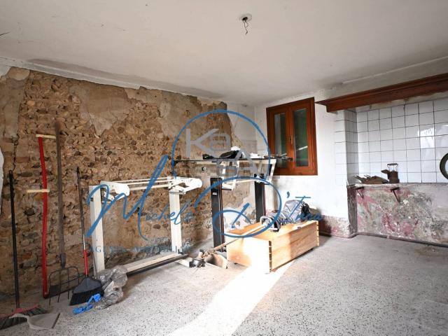 Appartamento in vendita di 250 m² in Via Santa Bona Nuova, 143