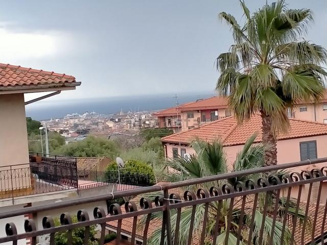 Appartamento in vendita di 250 m² in Via Sebastiano Catania
