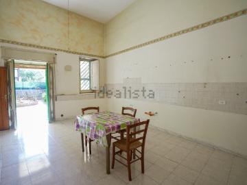 Appartamento in vendita di 250 m² in Via Sebastiano Catania, 222