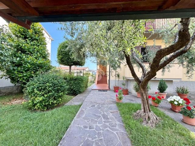Appartamento in vendita di 250 m² in Via Ponchielli, 15