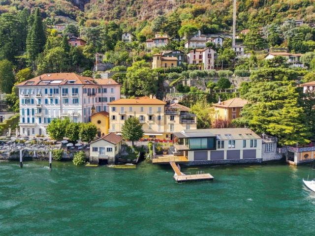 Appartamento in vendita di 250 m² in Via Regina, 131
