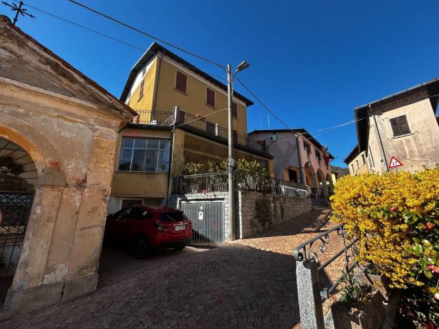 Appartamento in vendita di 250 m² in Via Roma, 60