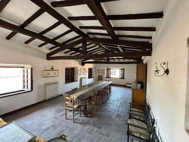 Appartamento in vendita di 250 m² in Via Roma, 7