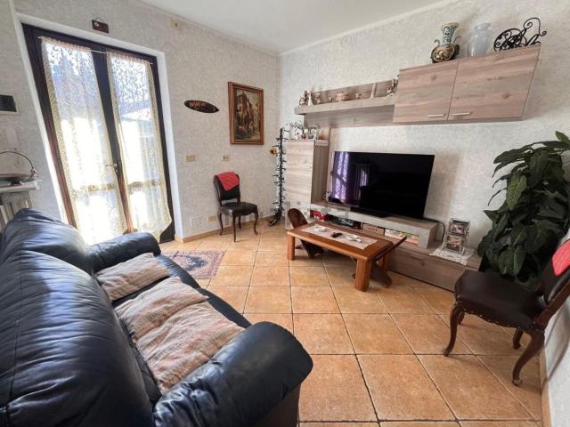 Appartamento in vendita di 250 m² in Via Rivalta, 1