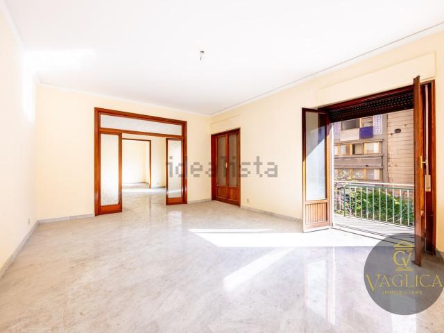Appartamento in vendita di 250 m² in Via Terrasanta