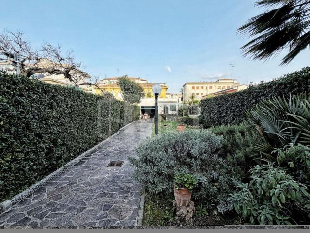 Appartamento in vendita di 250 m² in Viale del Risorgimento, 69