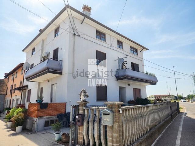 Appartamento in vendita di 250 m² in Borgo Milano