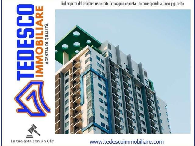 Appartamento in vendita di 250 m² in Piazza Immacolata