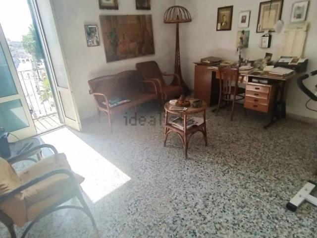 Appartamento in vendita di 250 m² in Piazza Padre Pio